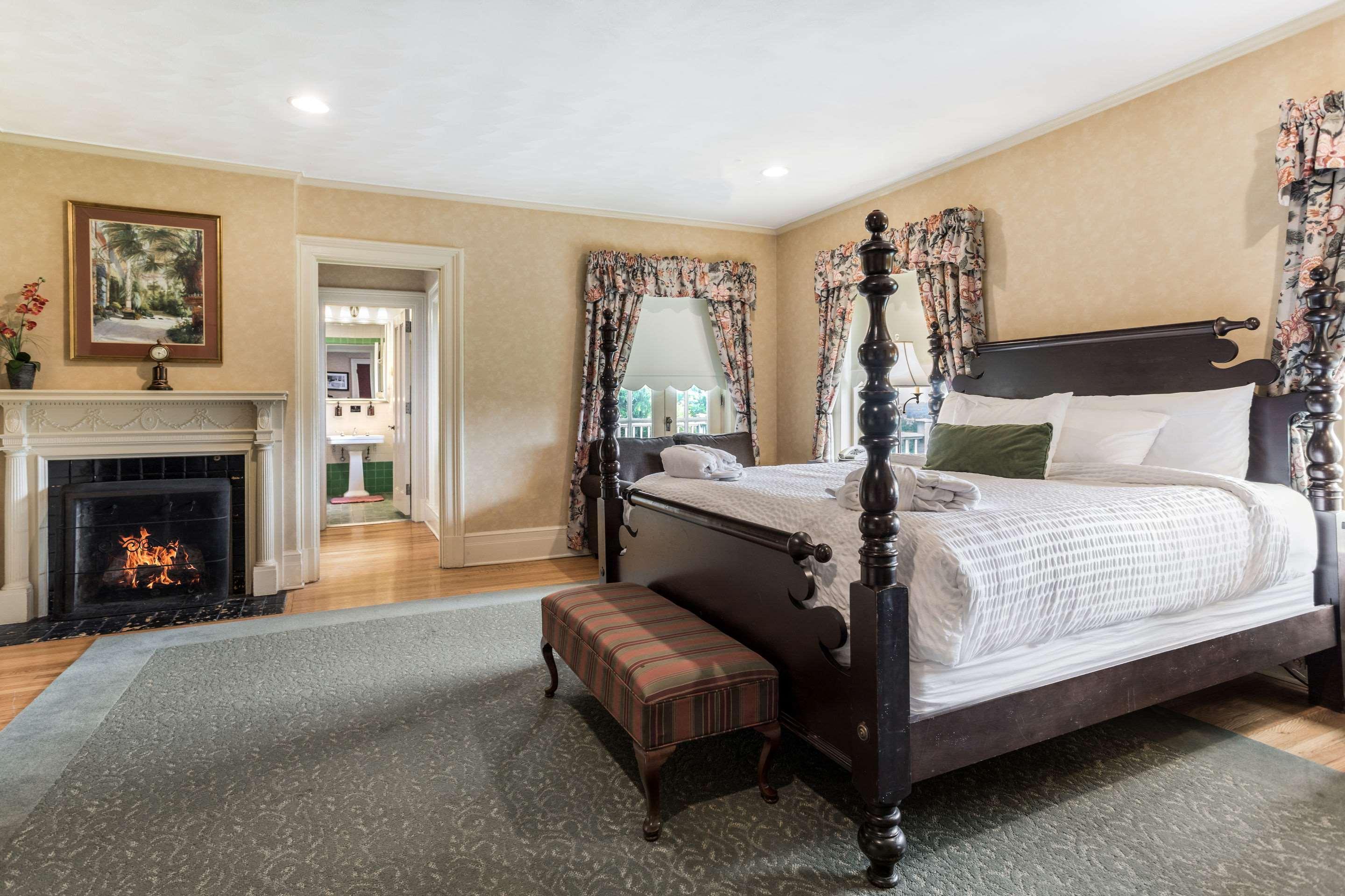 Traditions Hotel & Spa, Ascend Hotel Collection Johnson City Buitenkant foto