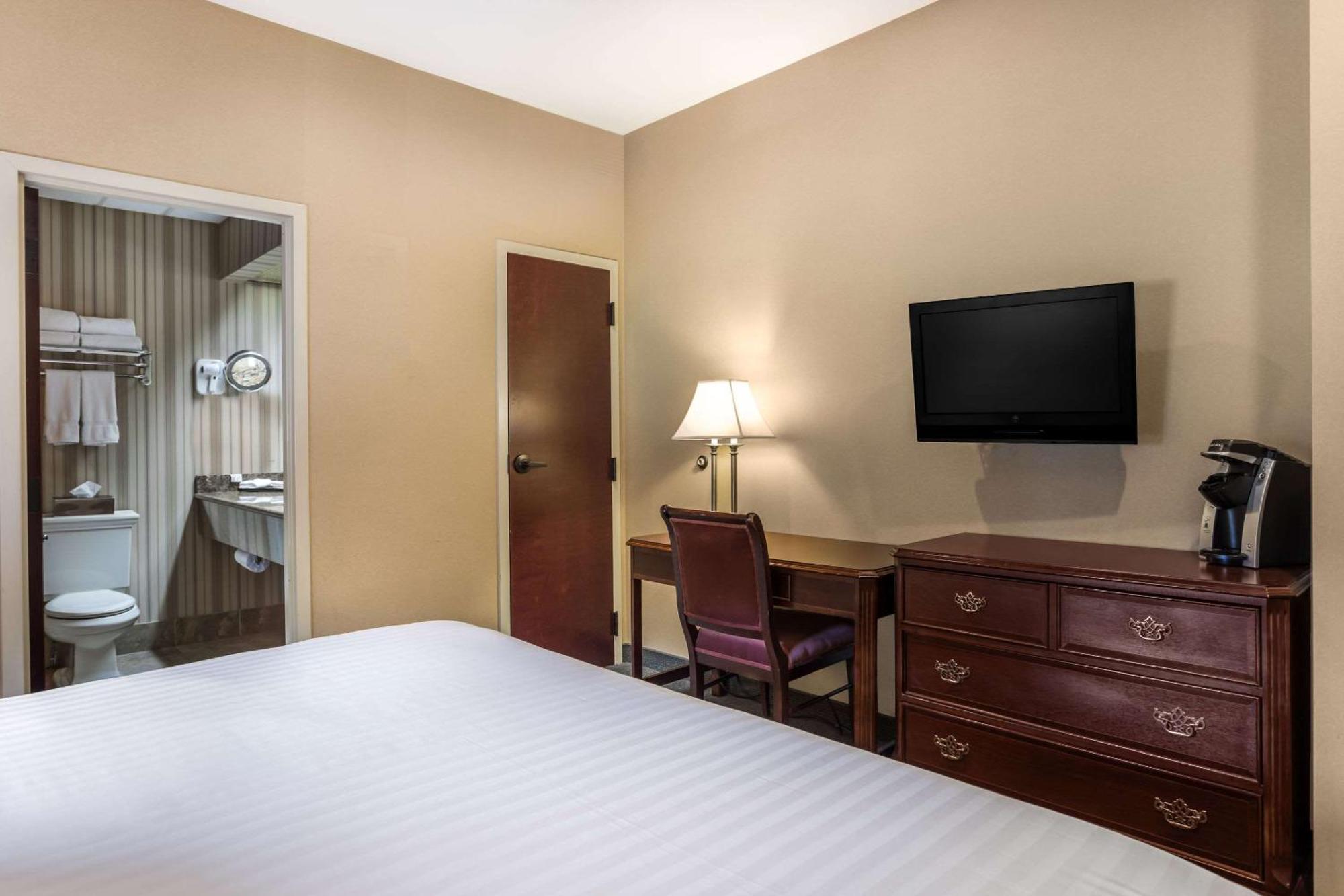 Traditions Hotel & Spa, Ascend Hotel Collection Johnson City Buitenkant foto